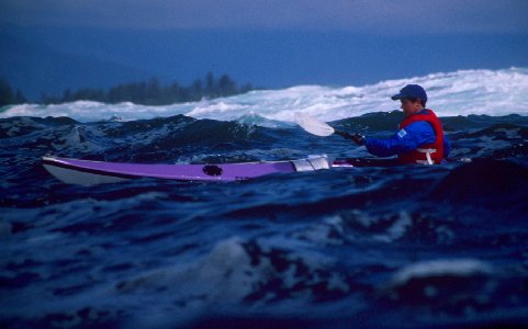 Eocean2 (2).jpg (25136 bytes)